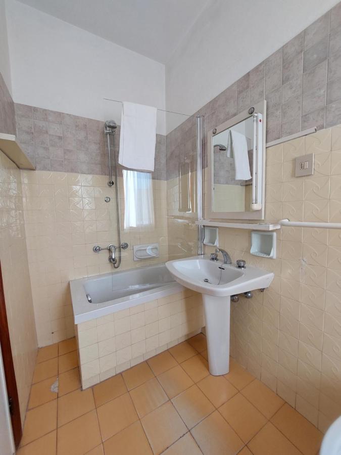 לידו די קאמאיורה Hotel San Domingo מראה חיצוני תמונה