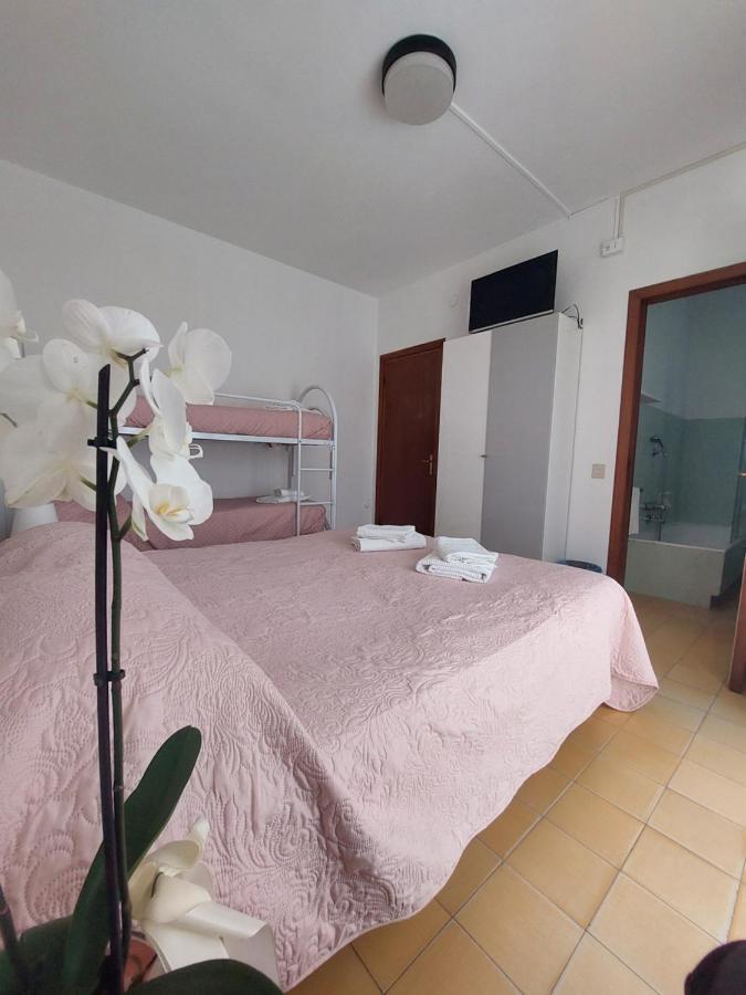 לידו די קאמאיורה Hotel San Domingo מראה חיצוני תמונה