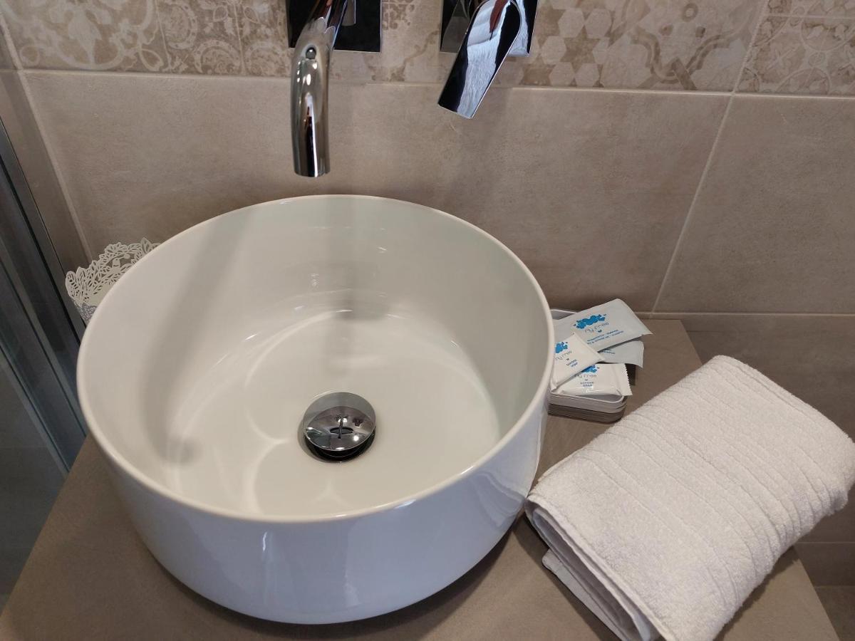 לידו די קאמאיורה Hotel San Domingo מראה חיצוני תמונה